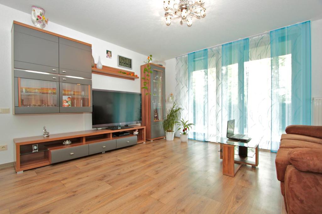 Private Apartments Near Exhibition Center Hannover Bilik gambar