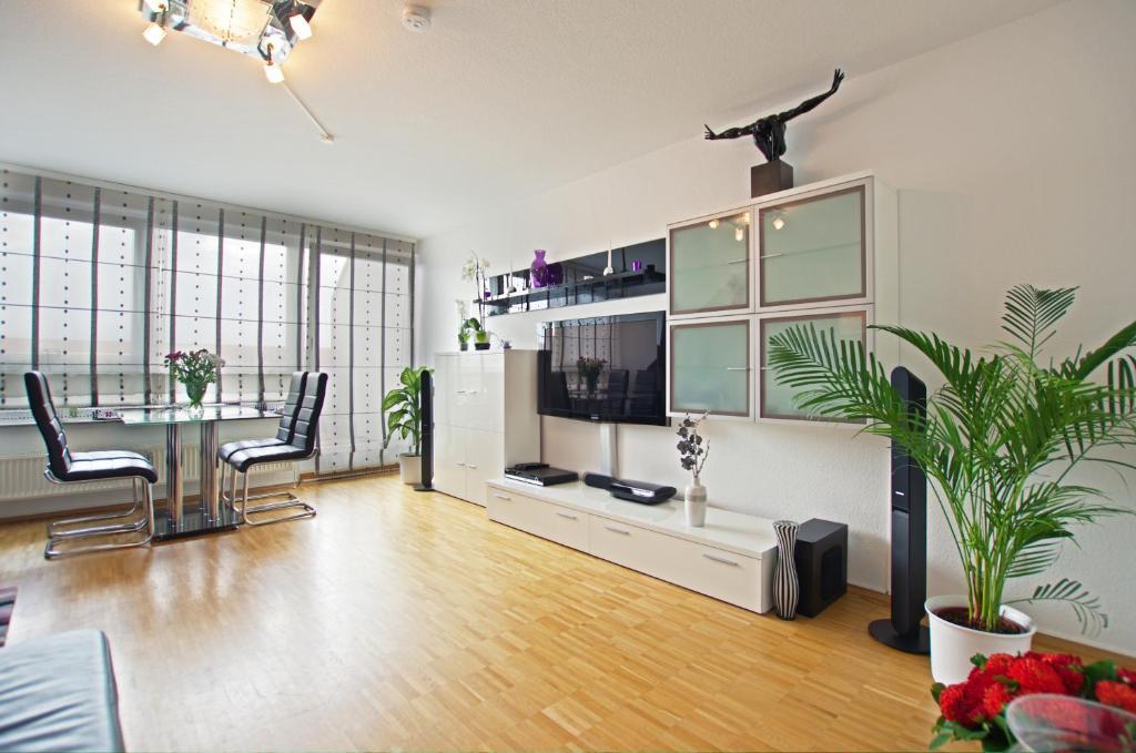 Private Apartments Near Exhibition Center Hannover Bilik gambar